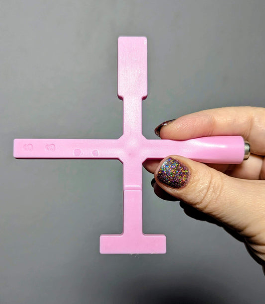 Cross Magnet