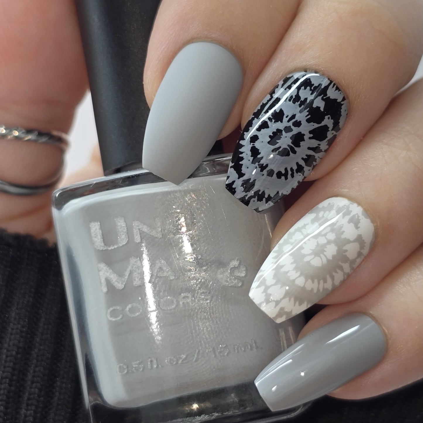 Gris