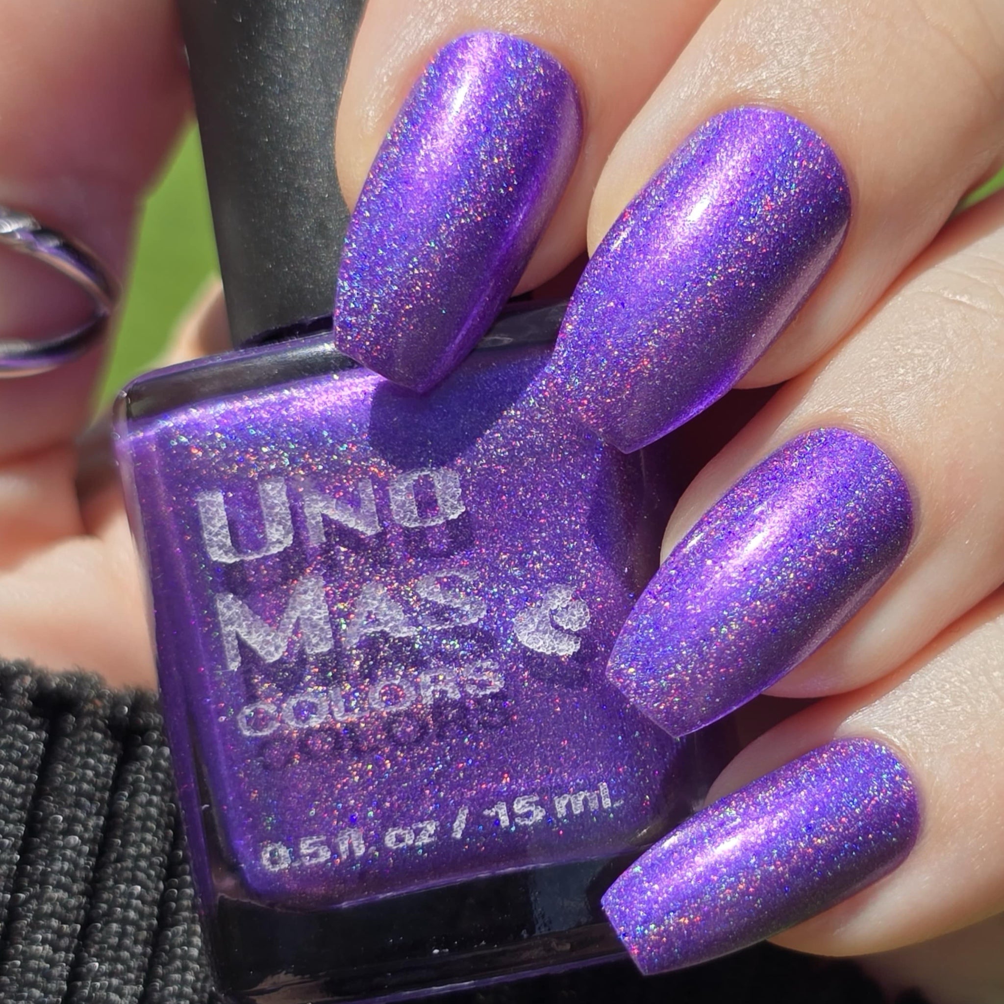 California Raisin (The Roof!) – Uno Mas Colors